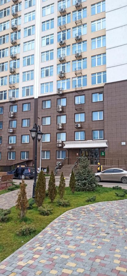 Квартира Кадорр Бассейная Apt Odeassa Basseinaya Lägenhet Odessa Exteriör bild